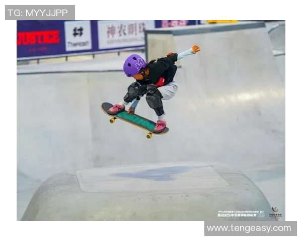 深圳滑板队创下新纪录耐力排名跃升引发关注与热议 深圳滑板队创下新纪录耐力排名跃升引发关注与热议