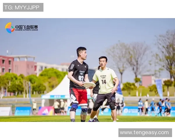 武汉飞盘队速度表现分析与提升策略探讨 武汉飞盘队速度表现分析与提升策略探讨