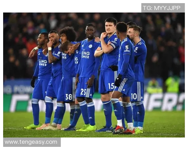 棉农与吉达阿赫的对决：一场激烈的足球较量与农田的故事交织