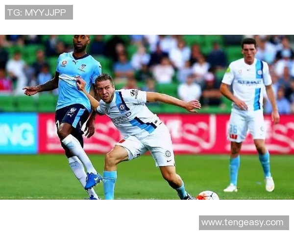 阿斯坦纳与祖马拉的激烈对决揭示足球战术的博弈与魅力