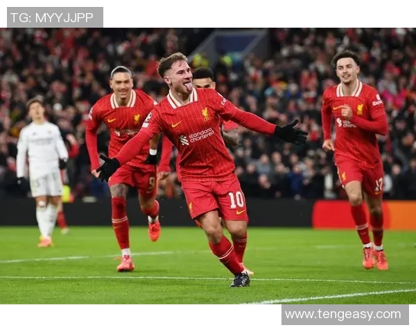 莱万领衔新赛季豪门对决球迷期待他的精彩表现与进球盛宴