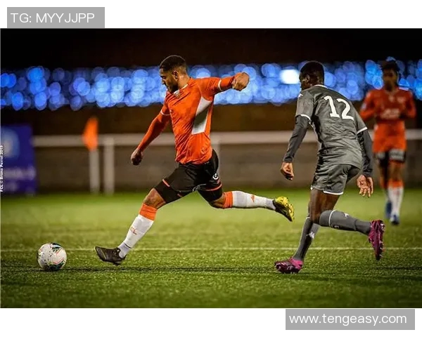 辽宁男篮迎战法国夏隆全力争胜展现实力与团队合作精神 辽宁男篮迎战法国夏隆全力争胜展现实力与团队合作精神