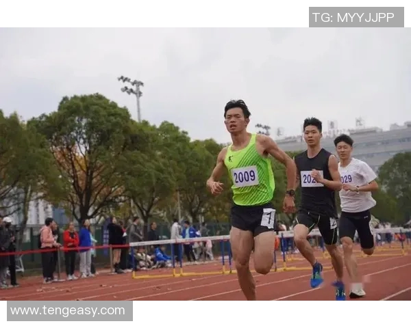 全国锦标赛回顾：武汉乒乓球队的速度与激情展现精彩瞬间