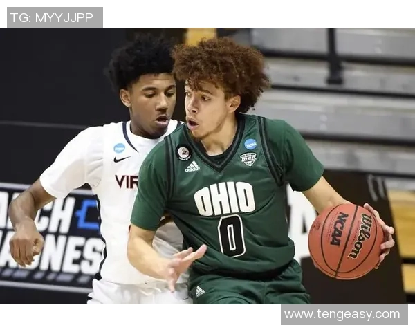 戴森丹尼尔斯的崛起之路:从青涩新星到NBA未来之星的蜕变 戴森丹尼尔斯的崛起之路:从青涩新星到NBA未来之星的蜕变