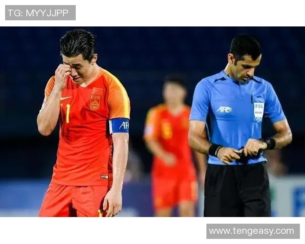 南京篮球队意识争议引发热议球迷对战术与团队配合的不同看法